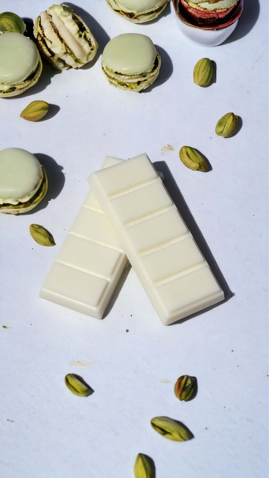 Pistachio Macaroon