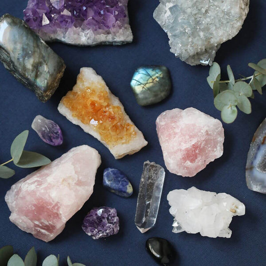 What are crystals and how to use them